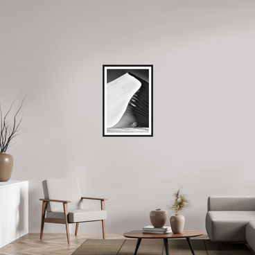 20 x 30″, L+XL Black Frame + Border THE EDGE