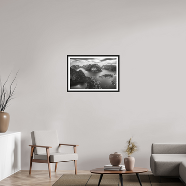 30 x 20″, L+XL Black Frame + Border THE LONG WAY DOWN