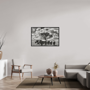 45 x 30″, L+XL Black Floater Frame Perfectly Still