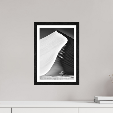 10 x 15″, S+M Black Frame + border THE EDGE