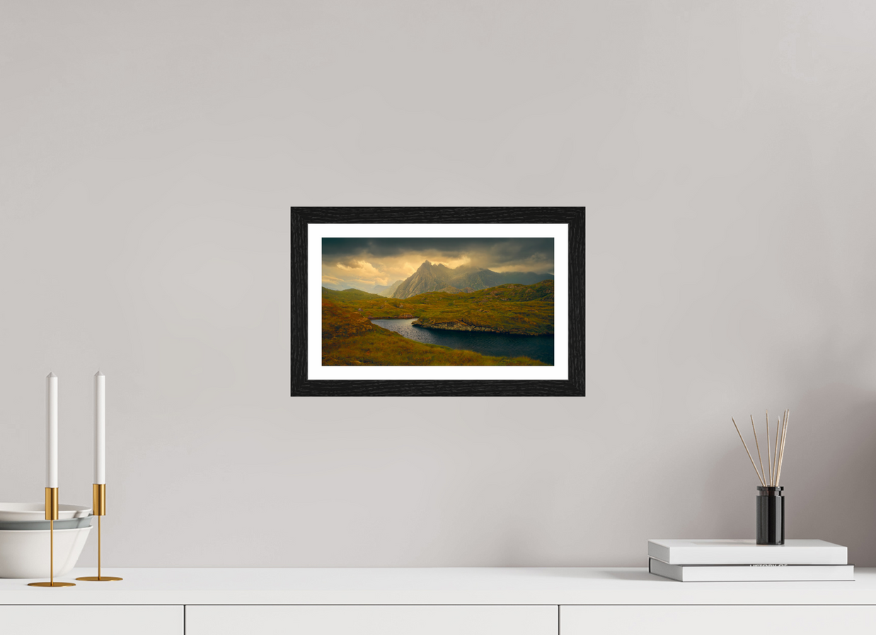 12 x 6.8″, S+M Black Frame + border COME THIS WAY