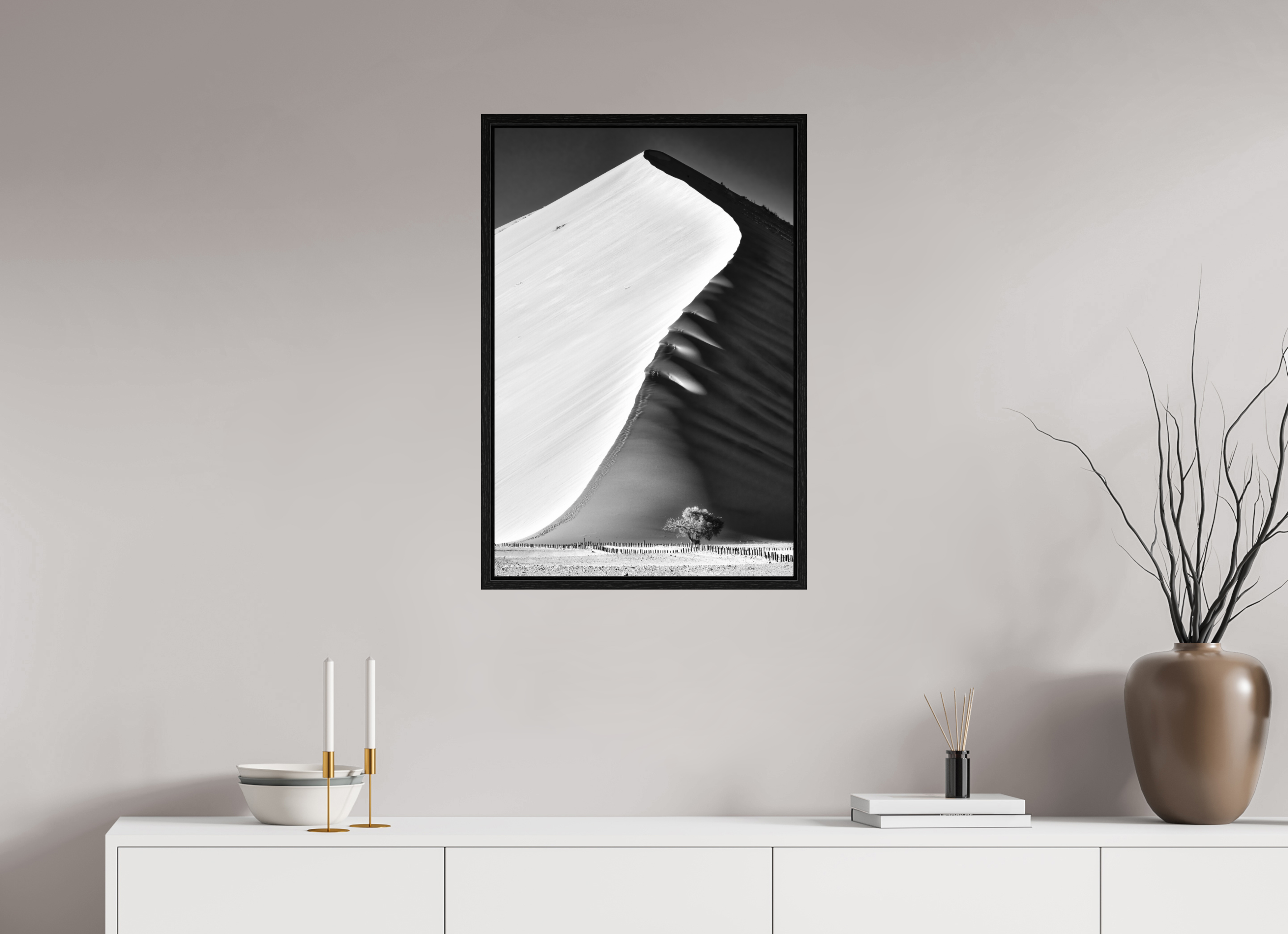 20 x 30″, Med + Lrg Black Floater Frame The Edge