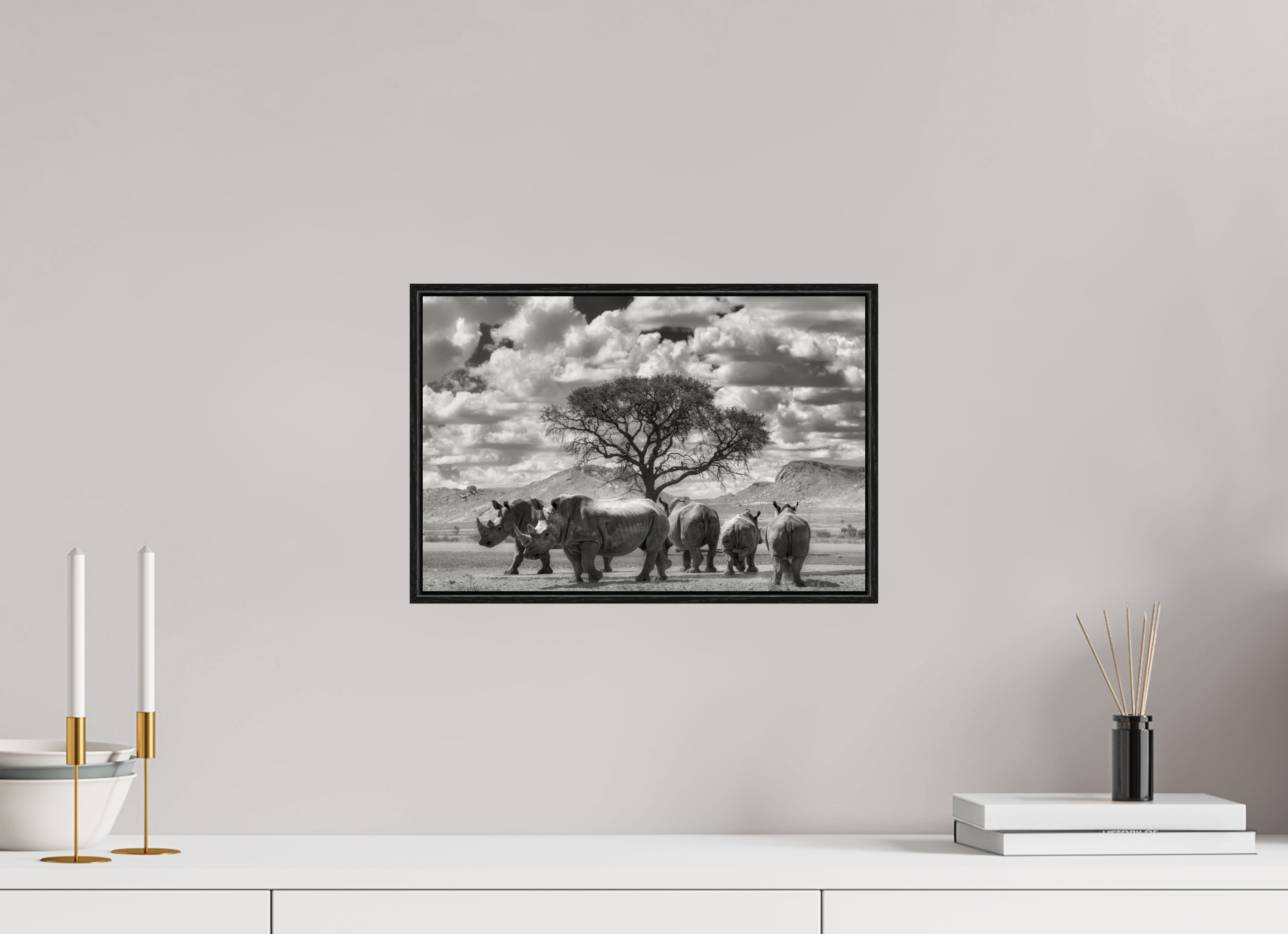 15 x 10″, S+M Black Floater Frame Perfectly Still