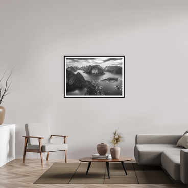 45 x 30″, L+XL Black Frame + Border THE LONG WAY DOWN