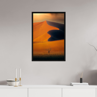 20 x 30″, M L black Floater No Promise of Direction